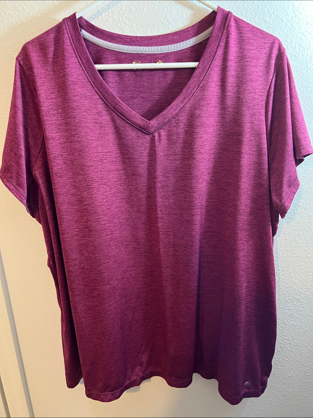 Xersion Women's Short Sleeve V-Neck Tee - Plum